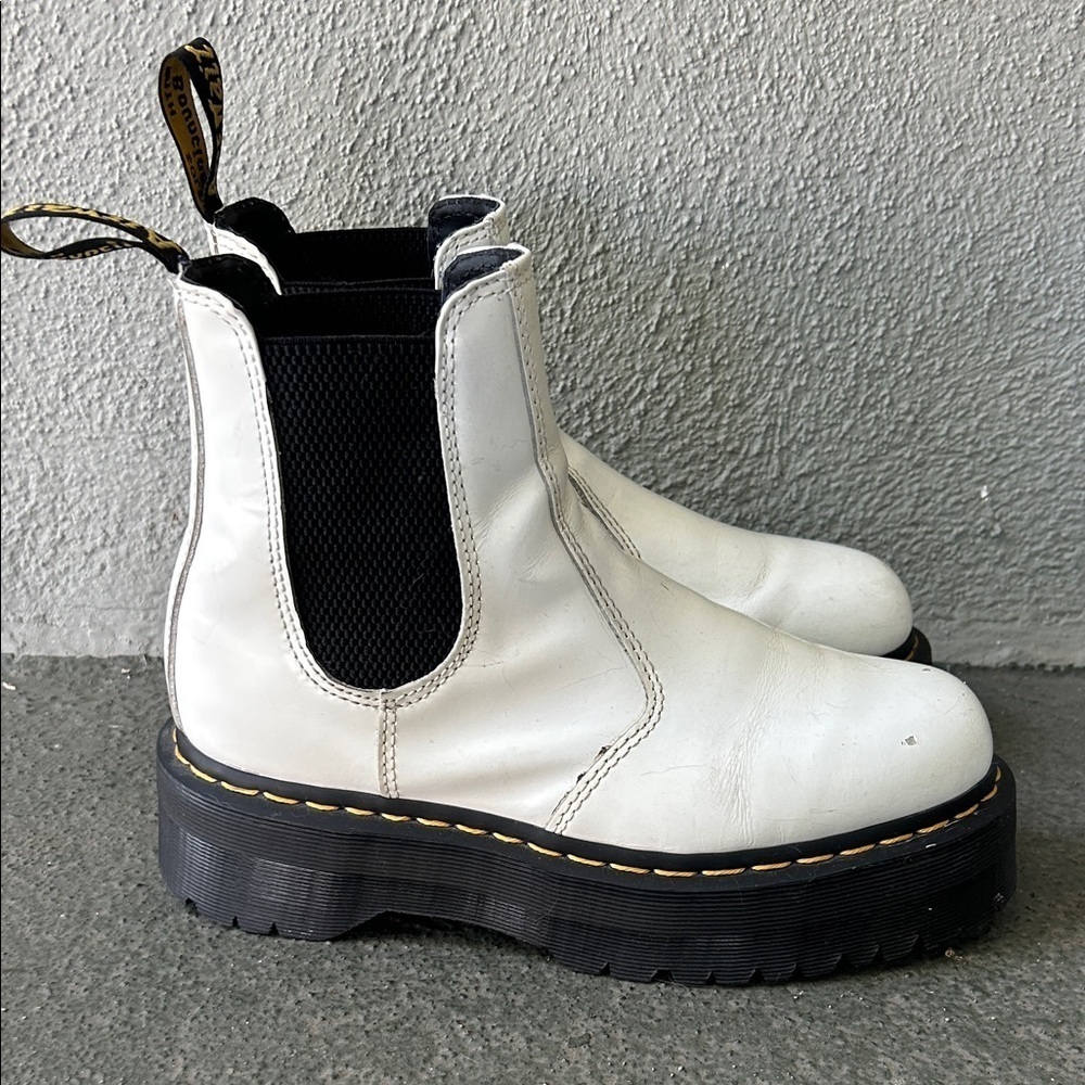 Dr. Martens 2976 Quad White Leather Platform Chelsea Boots US Size 7 Men's UK 6